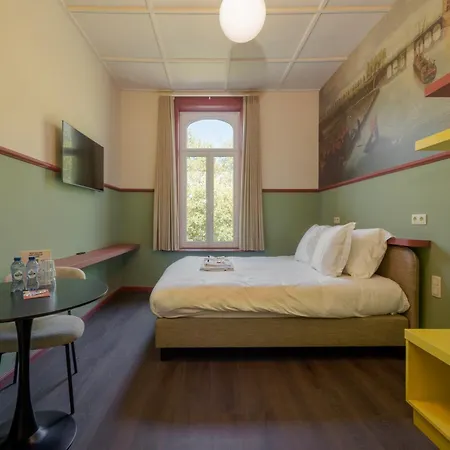 Apartmanhotel The Queen's Twelve By Romy&travis Brugge