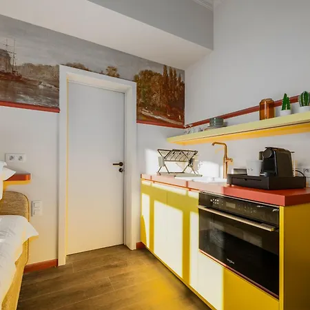 Apartmanhotel The Queen's Twelve By Romy&travis